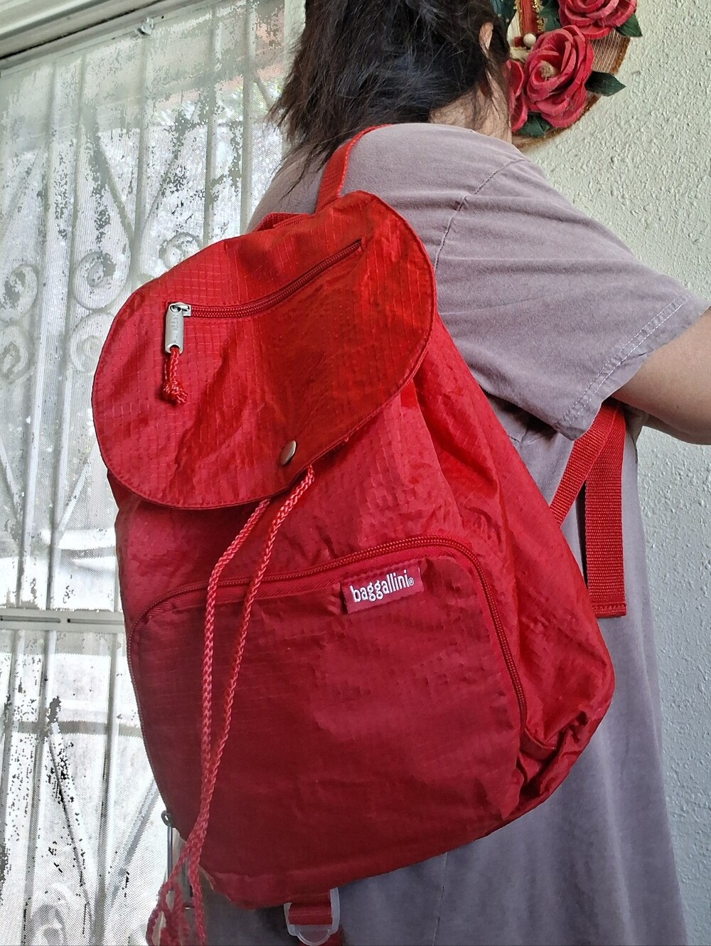 Baggallini Red Convert Drawstring Backpack - Picture 6 of 8